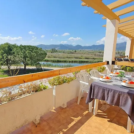 Juncos Y Lirios, Appartement